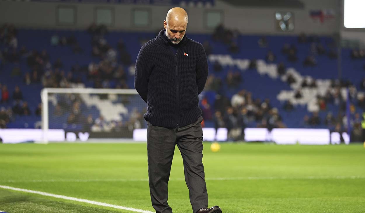 Pep Guardiola durante un partido del Manchester City