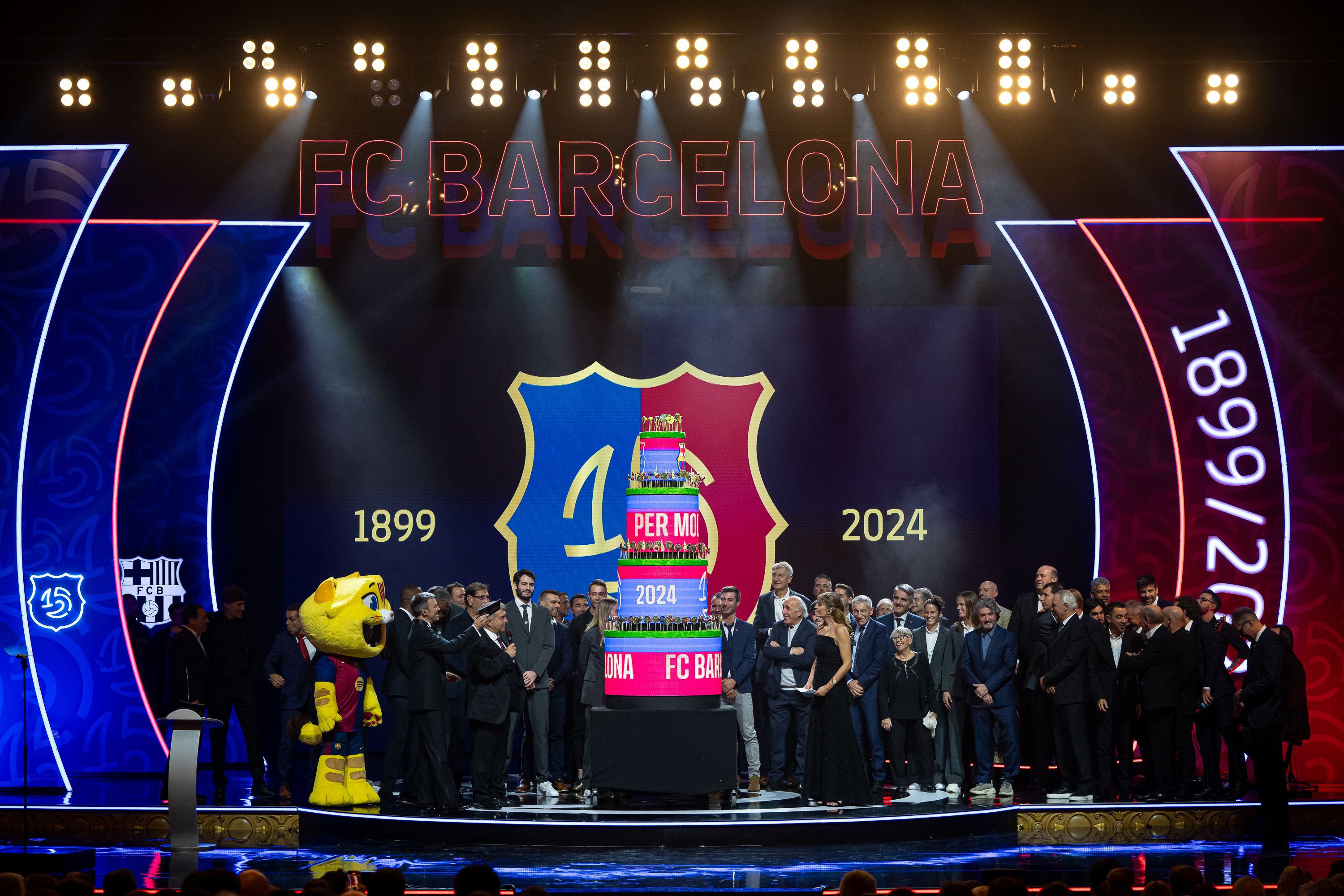 Grandes momentos de la Gala 125 aniversario del FC Barcelona