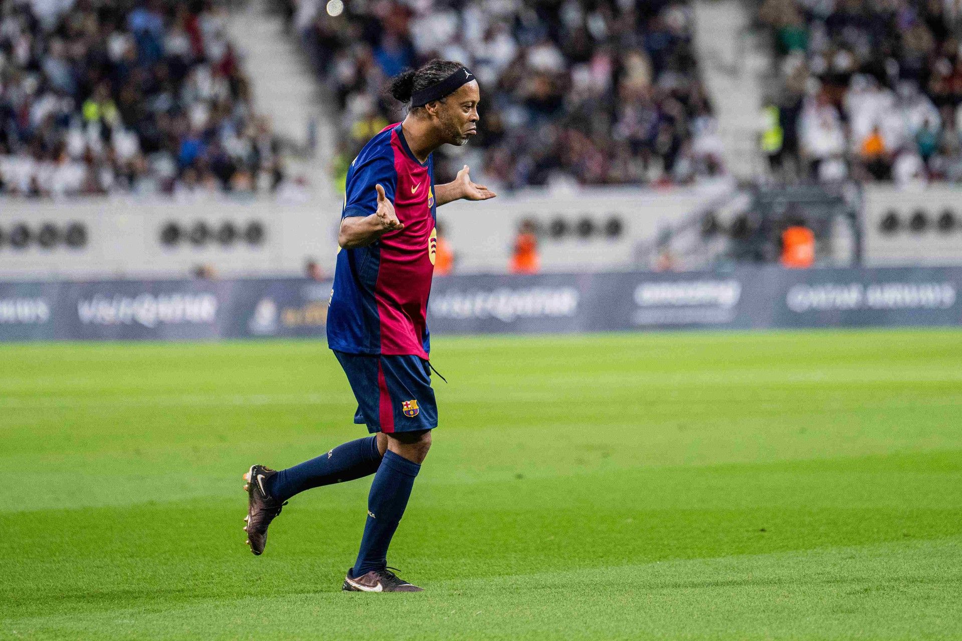 El Barça Legends de Ronaldinho se lleva el Clásico contra el Real Madrid