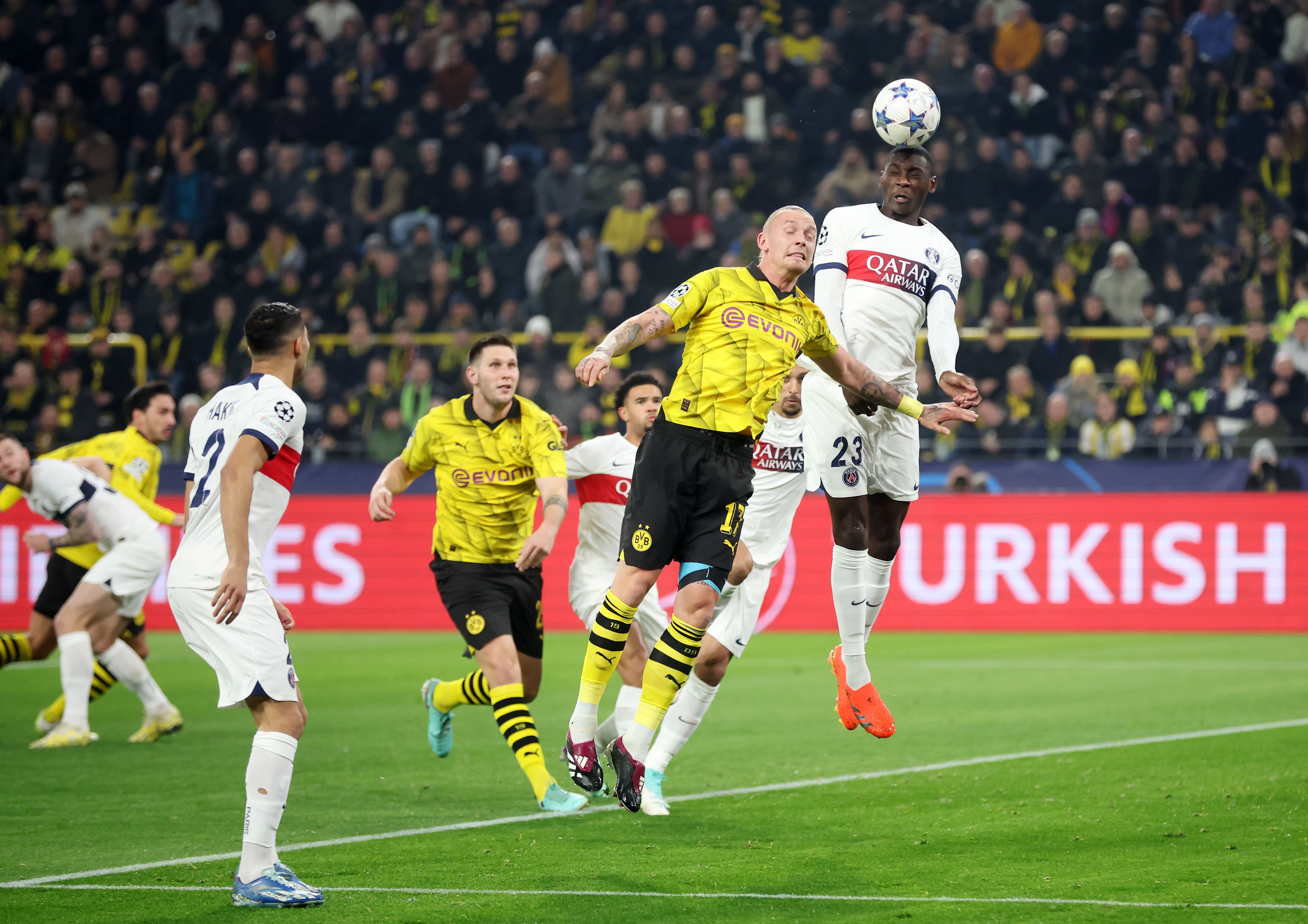 kolo muani v dortmund