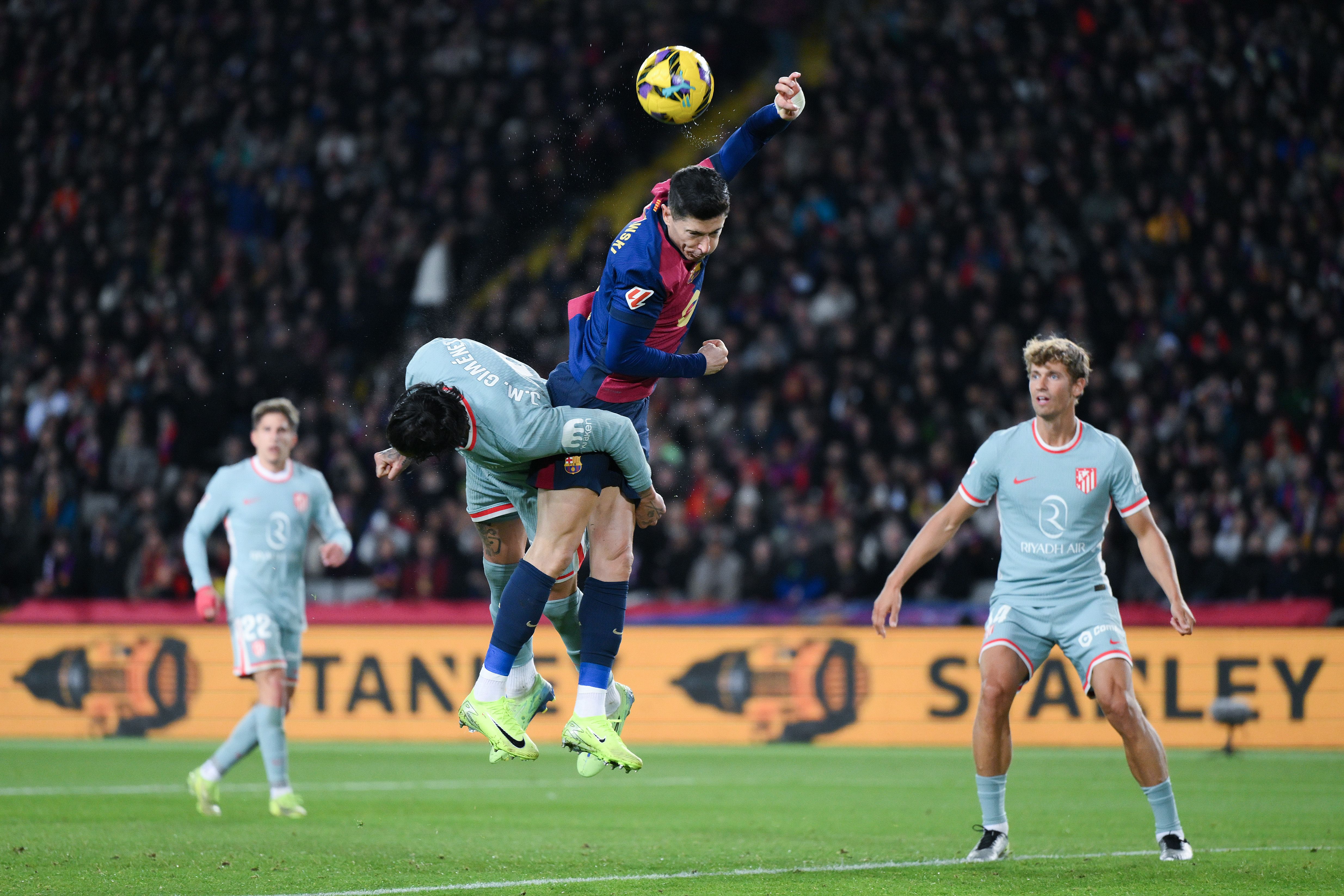 robert lewandowski v atletico madrid