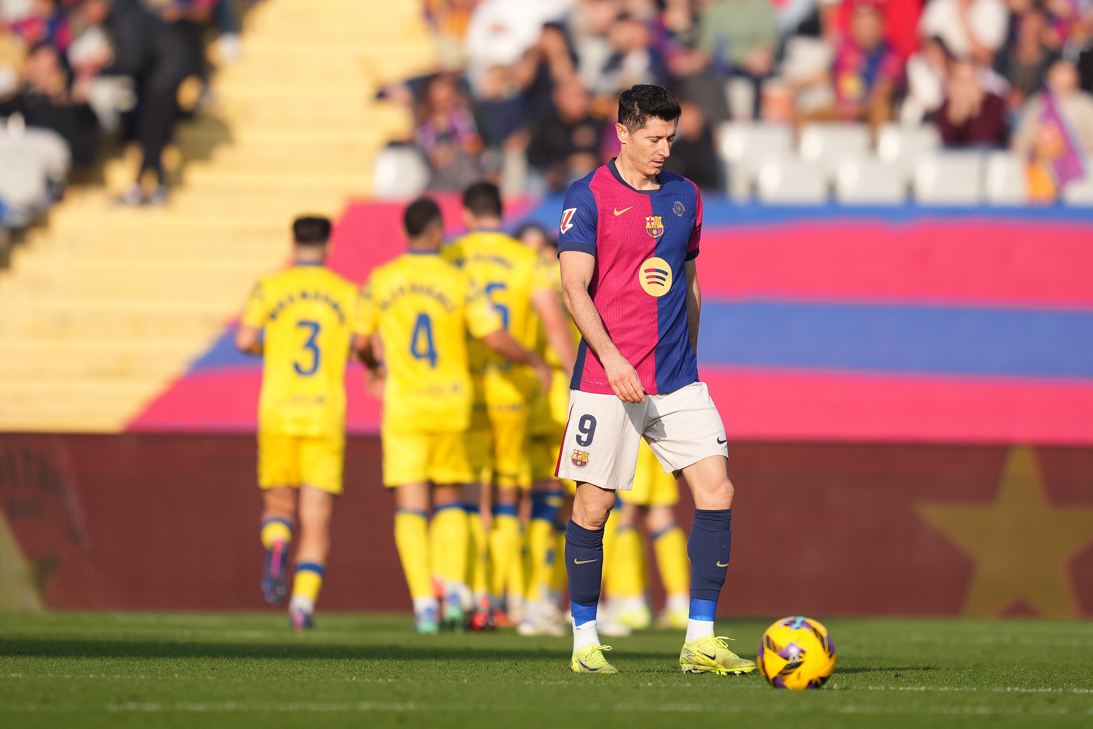 robert lewandowski v las palmas