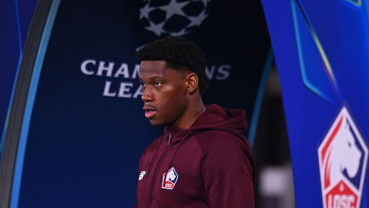 Jonathan David en la previa de un partido de Champions League con el LOSC Lille