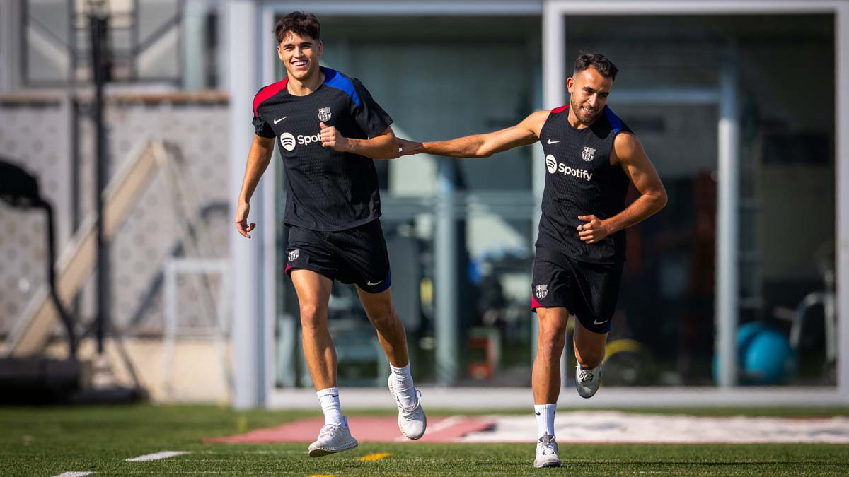 Pau Cubarsi y Eric García en la Ciutat Esportiva