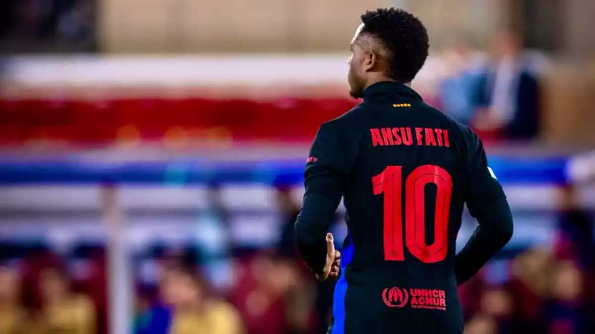 Ansu Fati en un partido con el Barça