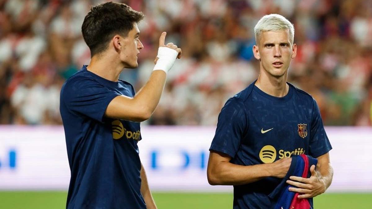 Pau Víctor y Dani Olmo, en un calentamiento con el Barça