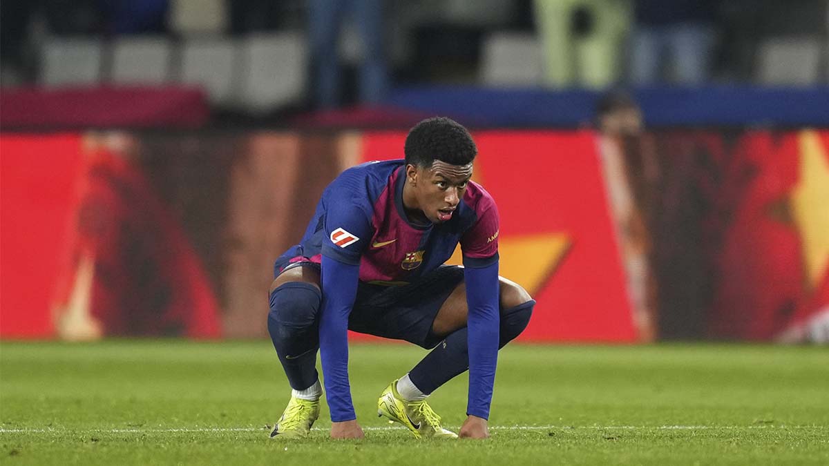 Alejandro Balde, en un partido con el Barça