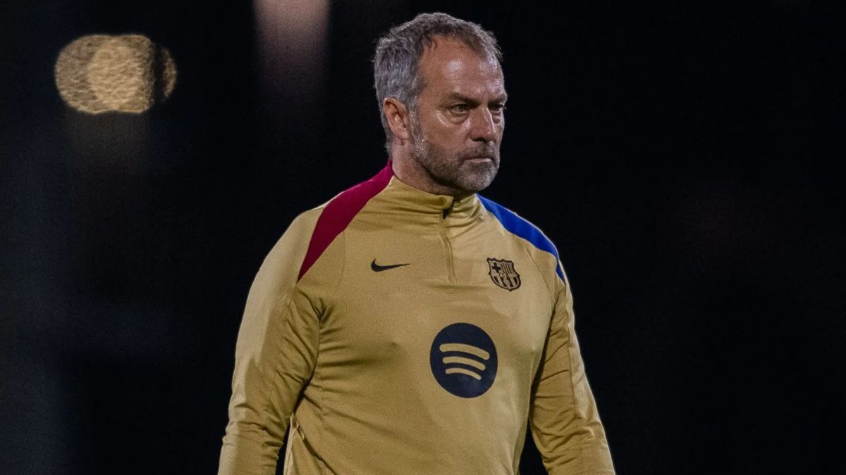 Hansi Flick en un entrenamiento del FC Barcelona (Foto cortesía de la web del Barcelona   Marc Graupera)