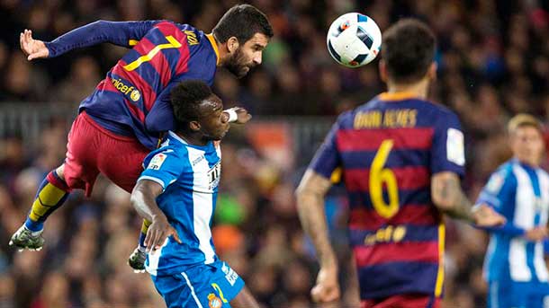 Burn Turan Debuted And Enamor To The Public Of The Camp Nou