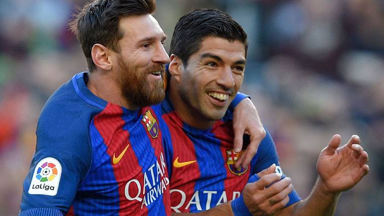 Leo Messi y Luis Suárez, celebrando un gol del FC Barcelona