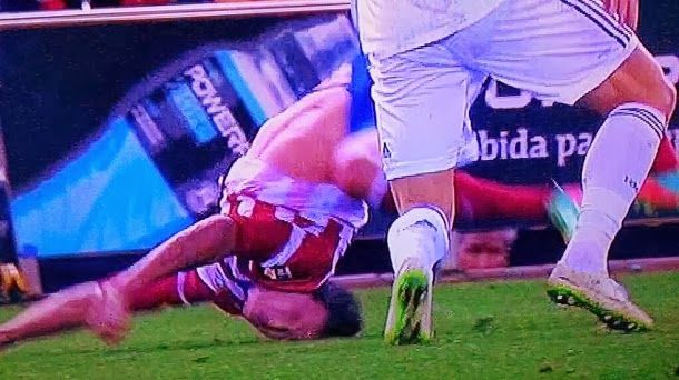 Football GIF: Javier Manquillo Suffers 'Whiplash' After Bouncing Off Cristiano  Ronaldo And Landing On His Neck